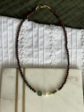 Cargar imagen en el visor de la galería, Choker Trebol de Tierra, Choker Piedras jaspe multicolor