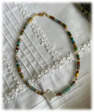 Cargar imagen en el visor de la galería, Choker Trebol de Tierra, Choker Piedras jaspe multicolor