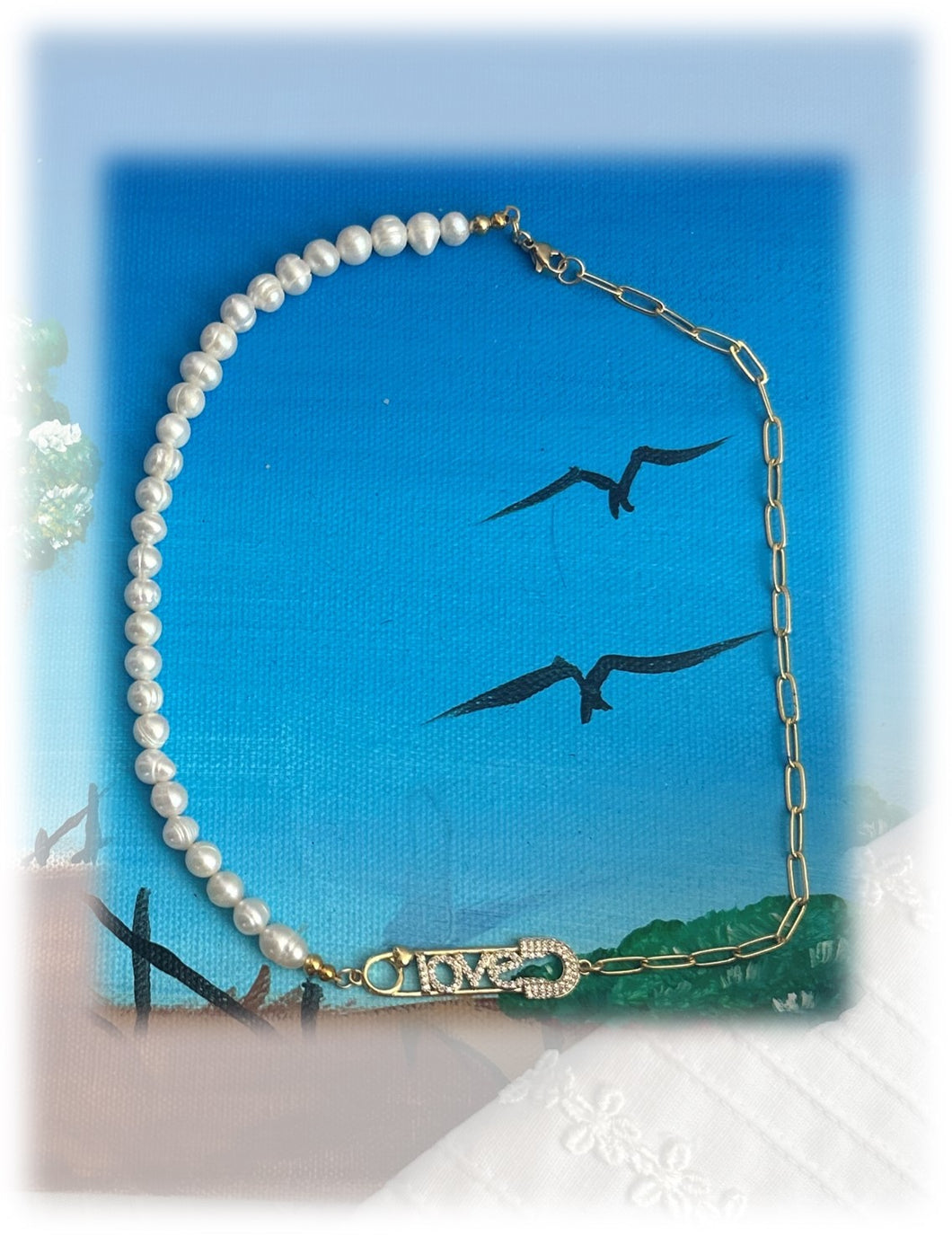 Collar: 